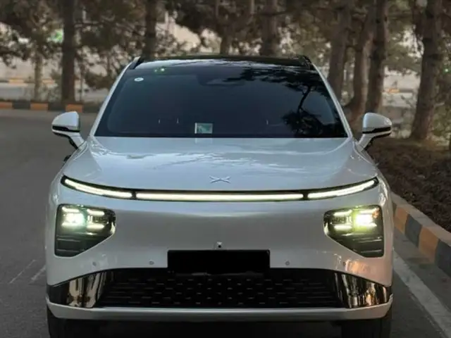 Xpeng G9 2024 - Выбор фото 1