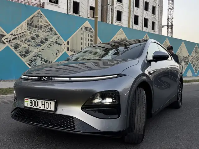 Xpeng G9 2025 - Выбор фото 3