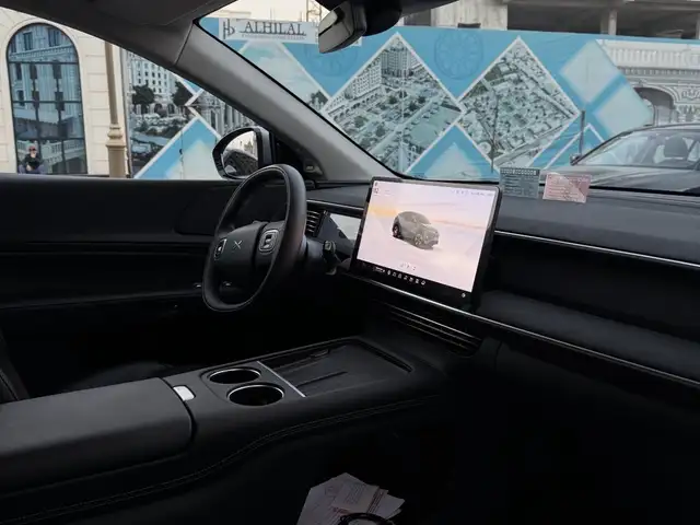 Xpeng G9 2025 - Выбор фото 4