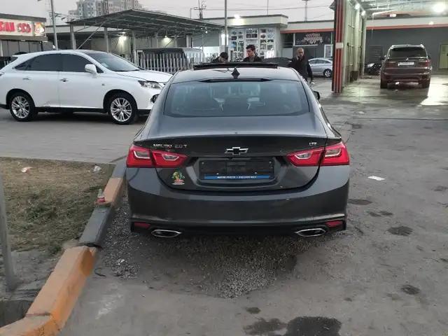 Chevrolet Malibu 2018 - Выбор фото 4