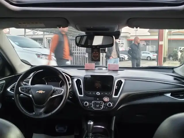 Chevrolet Malibu 2018 - Выбор фото 6