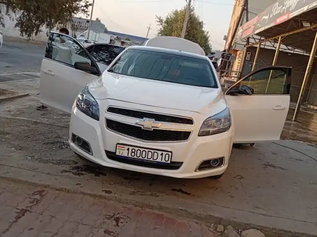 Chevrolet Malibu 2015 - Выбор фото 1
