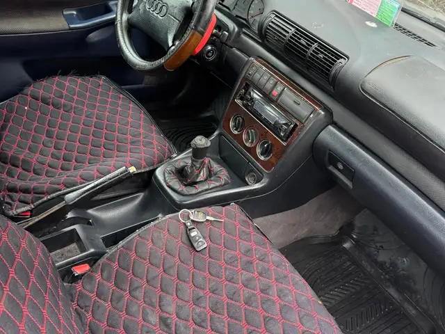 Audi A4 1997 - Выбор фото 6