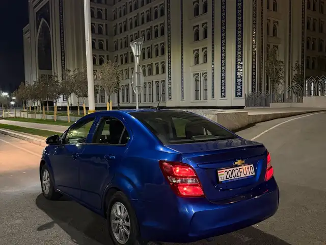 Chevrolet Sonic 2018 - Выбор фото 5