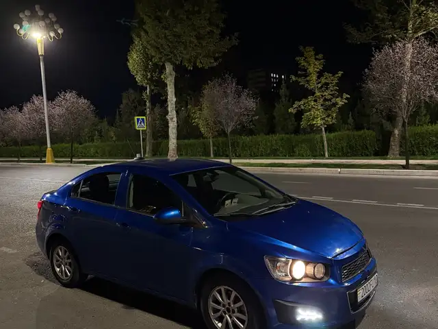 Chevrolet Sonic 2018 - Выбор фото 6