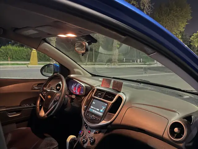 Chevrolet Sonic 2018 - Выбор фото 7