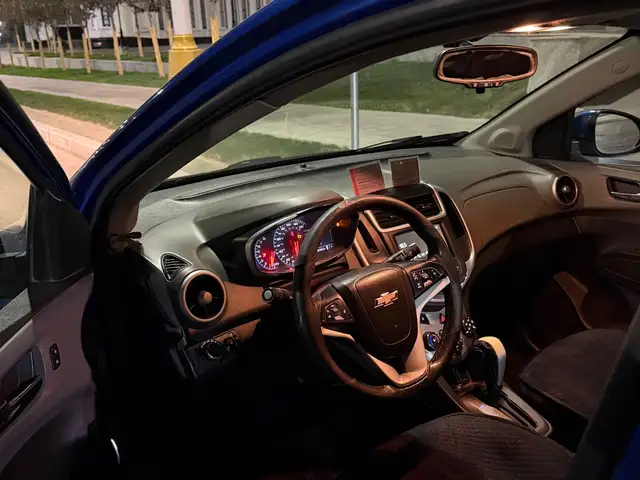 Chevrolet Sonic 2018 - Выбор фото 8