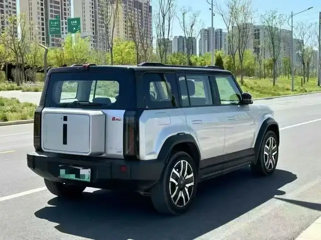 Chery iCAR 03 2025 - Выбор фото 7