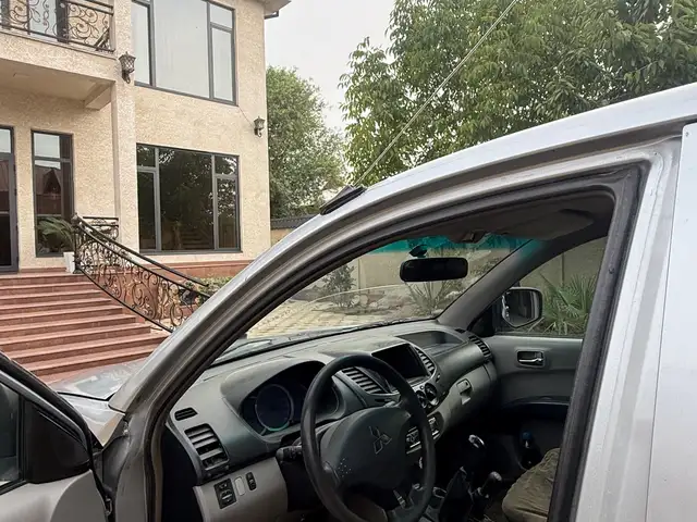 Mitsubishi L200 2008