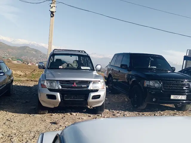 Mitsubishi Pajero 2000