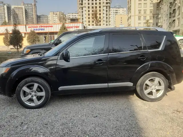 Mitsubishi Outlander 2009