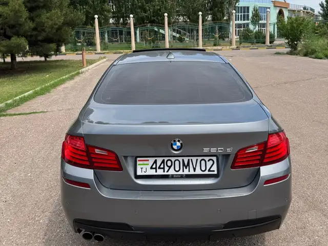 BMW 5 2013