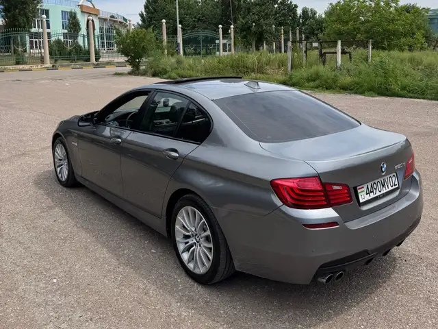 BMW 5 2013