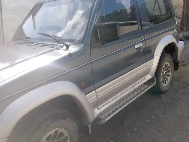 Mitsubishi Pajero 1993