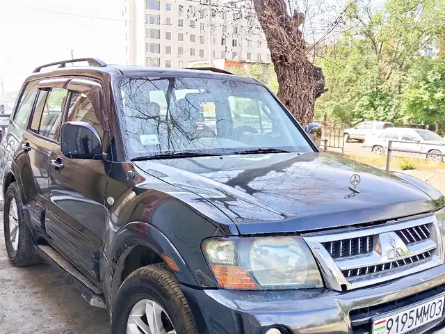 Mitsubishi Pajero Sport 2004