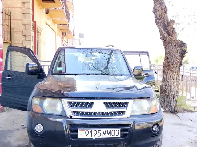 Mitsubishi Pajero Sport 2004