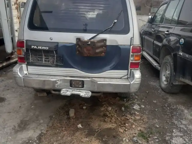 Mitsubishi Pajero 1991
