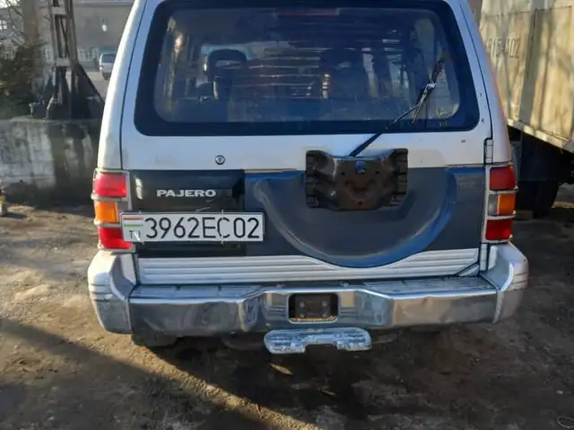 Mitsubishi Pajero 1991