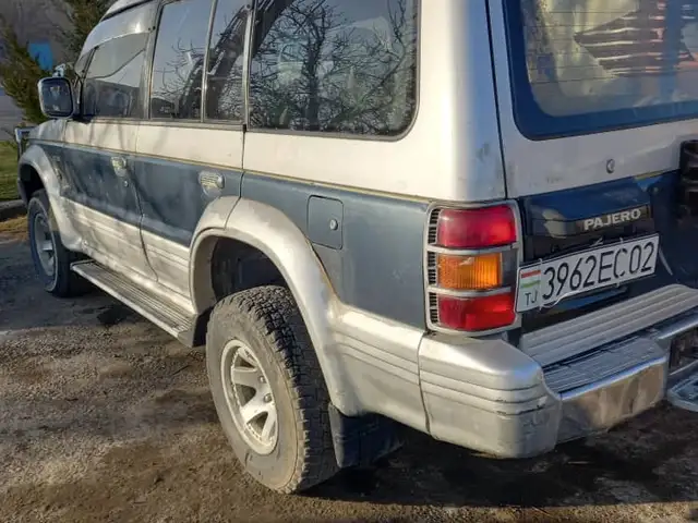 Mitsubishi Pajero 1991