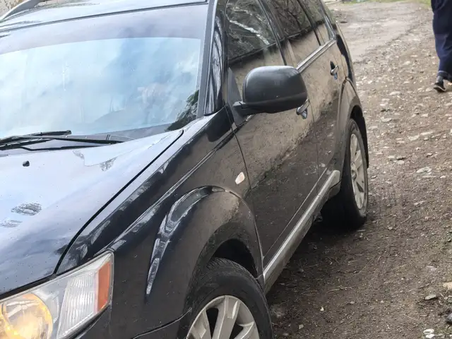 Mitsubishi Outlander 2009