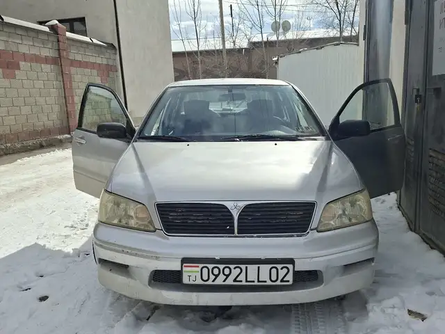 Mitsubishi Lancer 2003