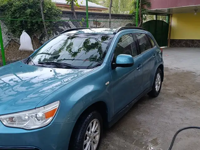 Mitsubishi ASX 2011