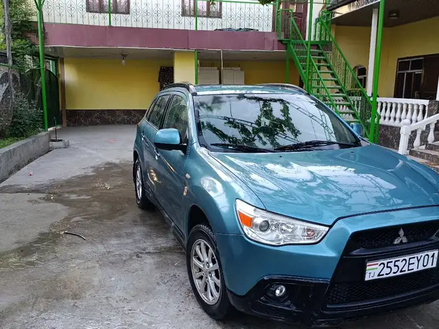 Mitsubishi ASX 2011