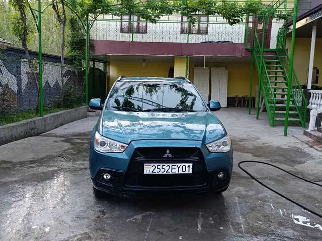 Mitsubishi ASX 2011