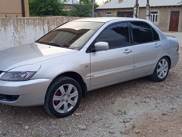Mitsubishi Lancer 2007