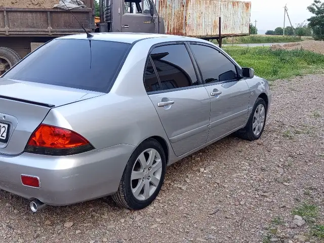 Mitsubishi Lancer 2007