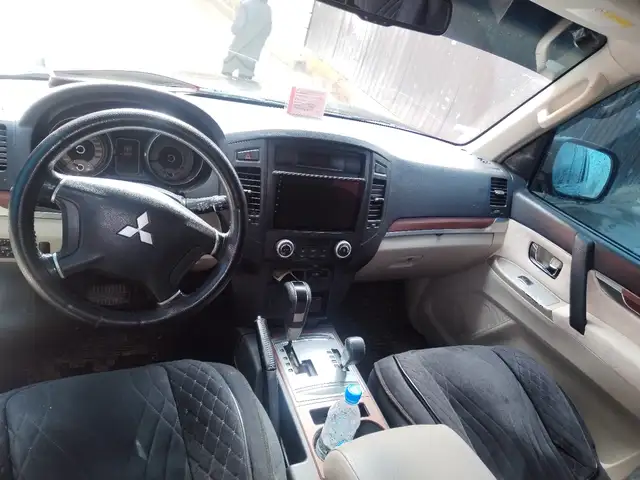 Mitsubishi Pajero 2008