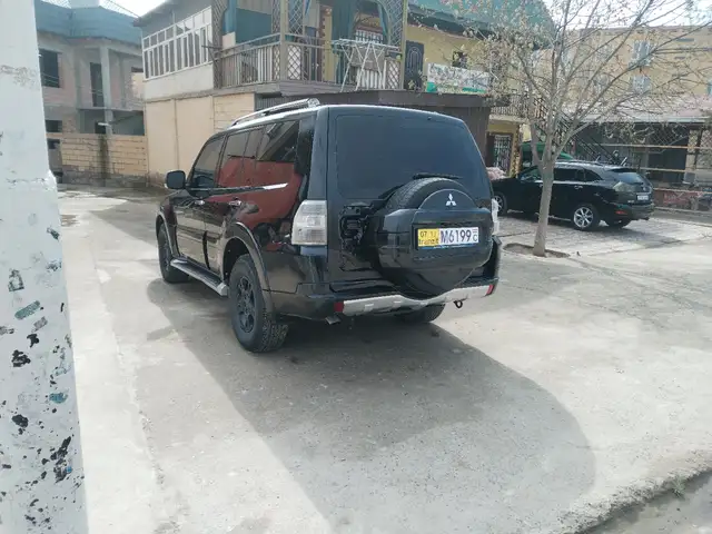 Mitsubishi Pajero 2008