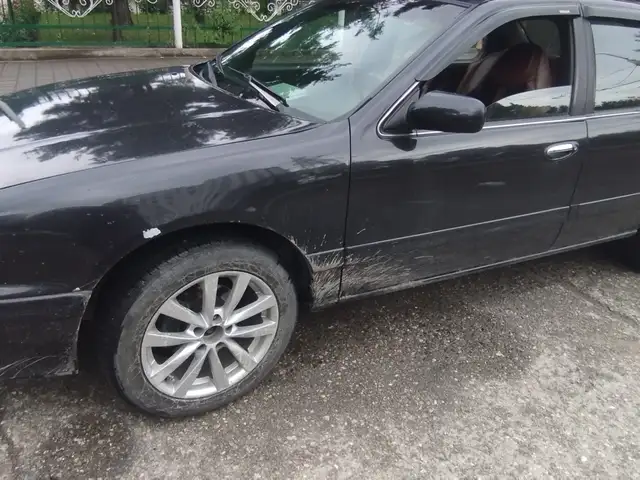 Nissan Cefiro 1996