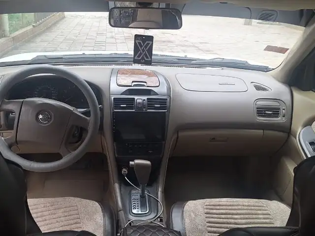 Nissan Maxima 2004