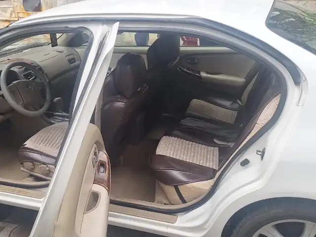 Nissan Maxima 2004
