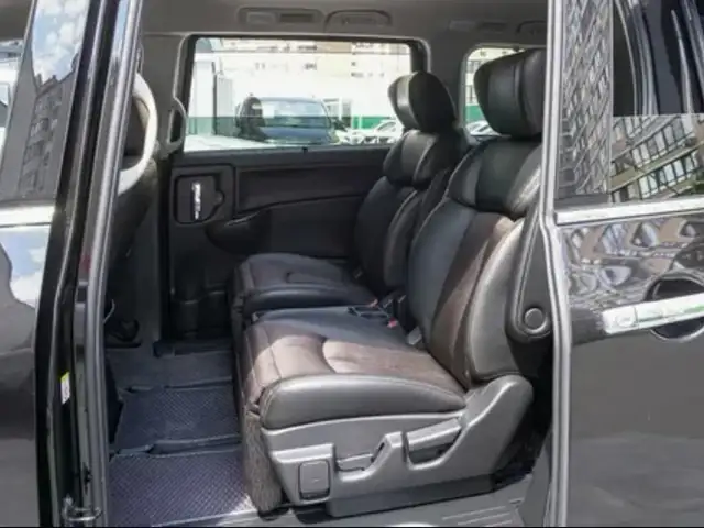 Nissan Elgrand 2015