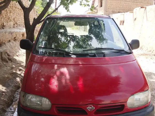 Nissan Serena 1998