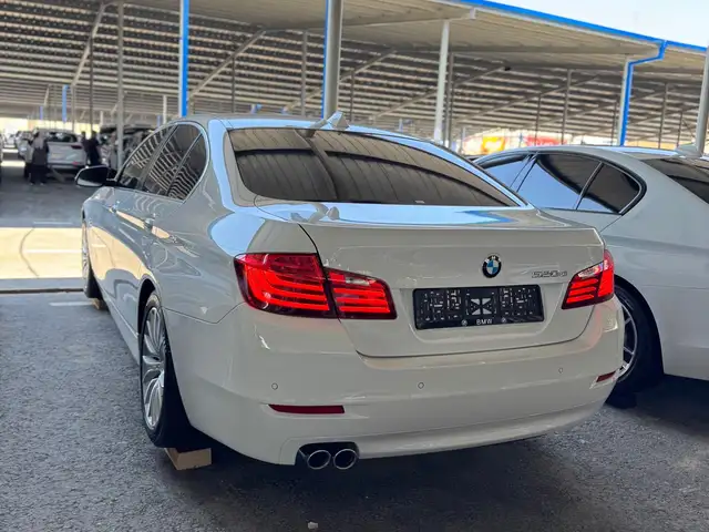 BMW 5 2013
