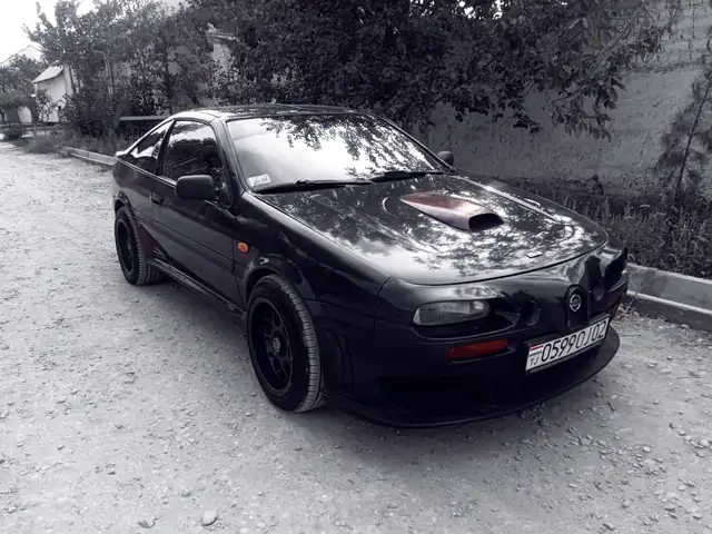 Nissan 100 NX 1991