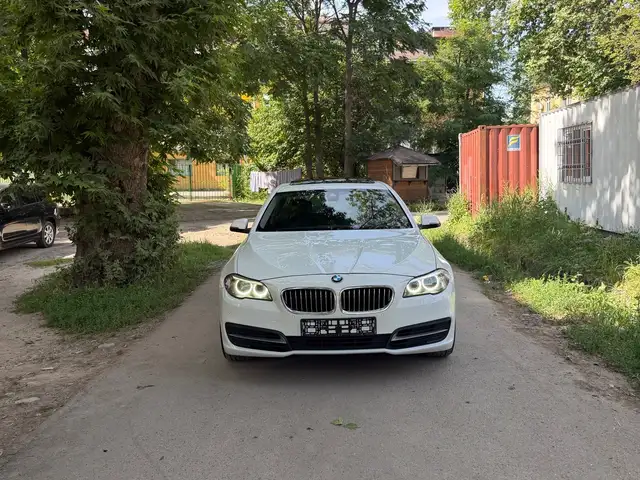 BMW 5 2015