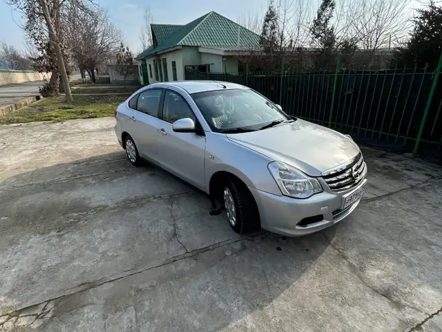 Nissan Almera 2014