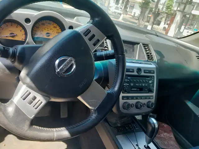 Nissan Murano 2003
