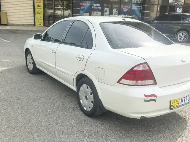 Nissan Almera 2007