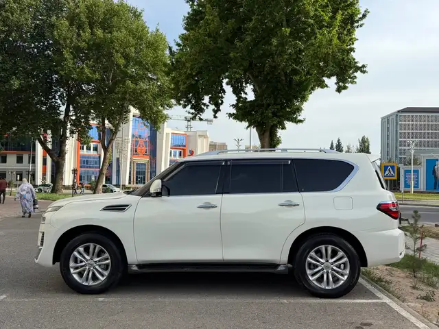 Nissan Patrol 2014