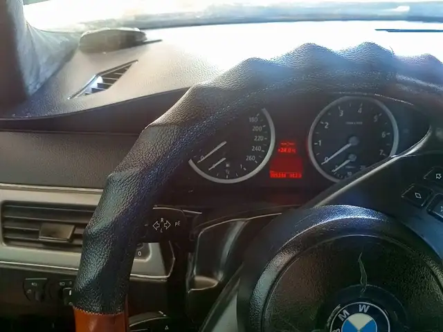BMW 5 2005