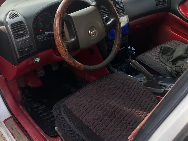 Nissan Maxima 2002