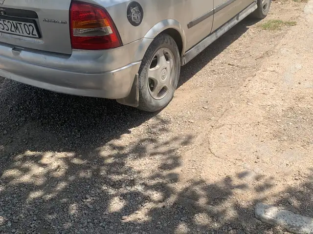 Opel Astra G 1988
