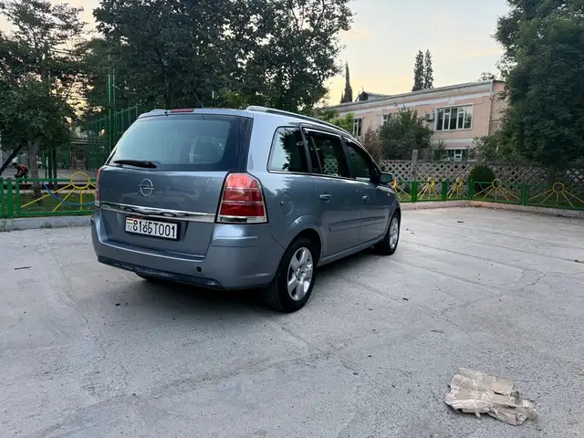 Opel Zafira 2006