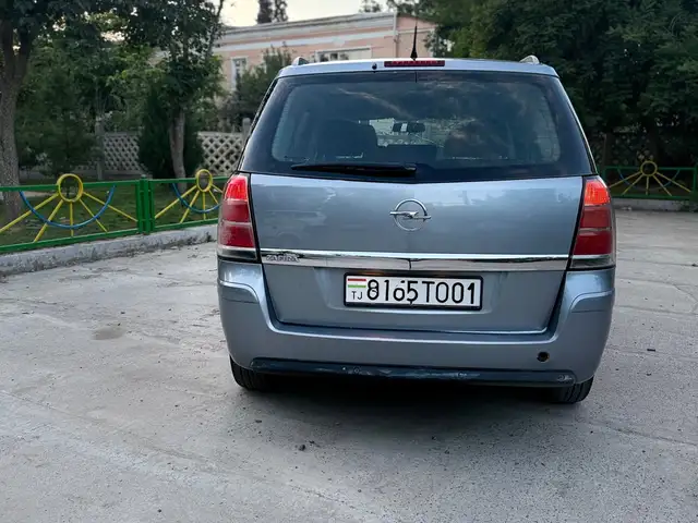 Opel Zafira 2006