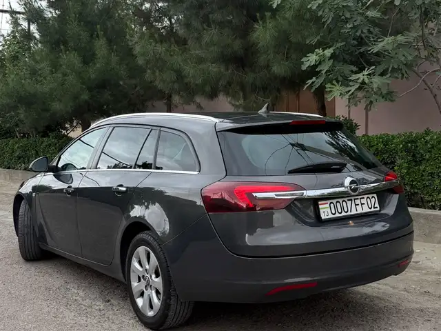 Opel Insignia 2014